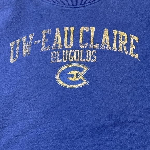 Vintage UW Eau Claire Bluegolds Blue Crewneck Sweatshirt Size Medium - Picture 4 of 6